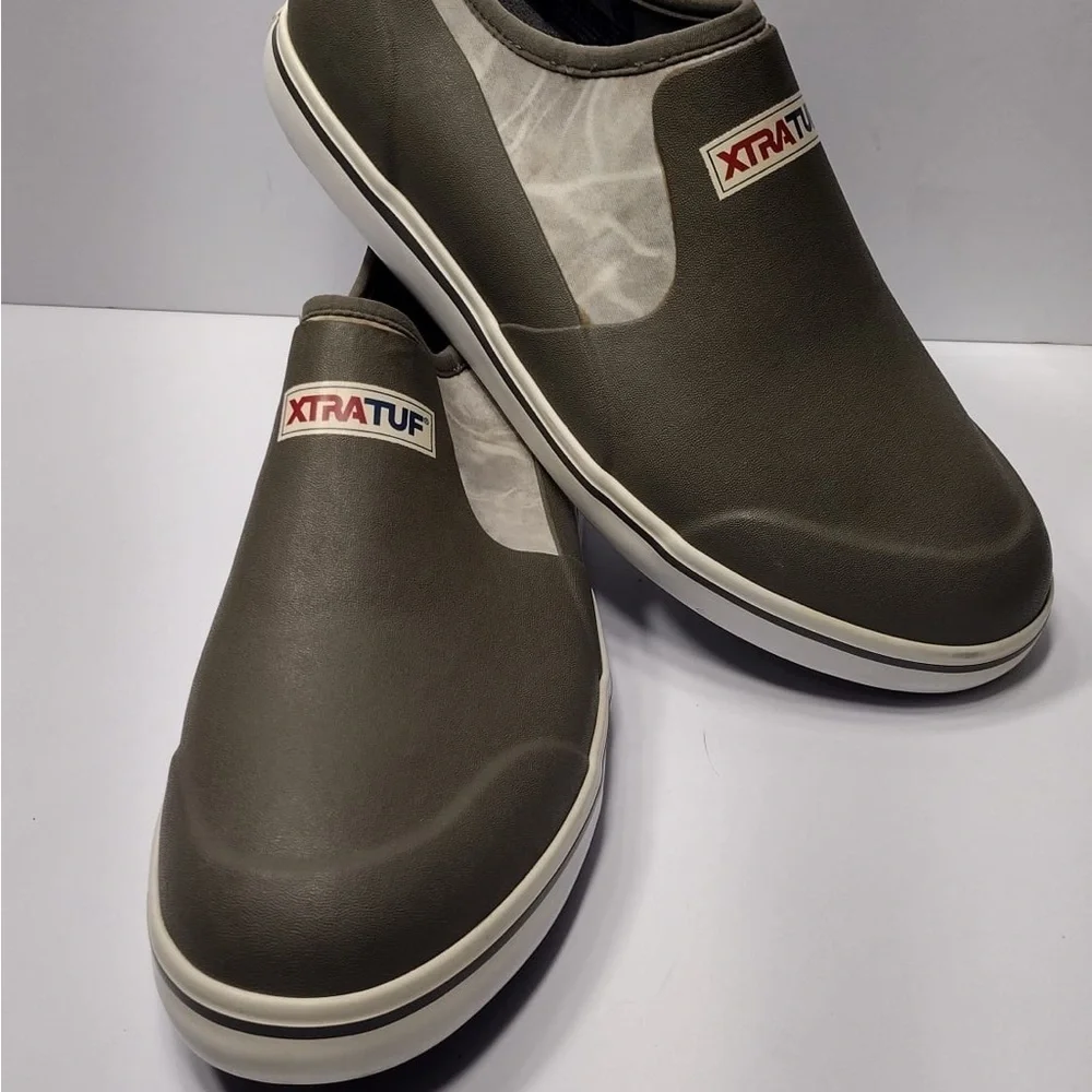 XTRA TOP Men's Gray Slip-On Shoes size 10 pre Owned Exellent condition